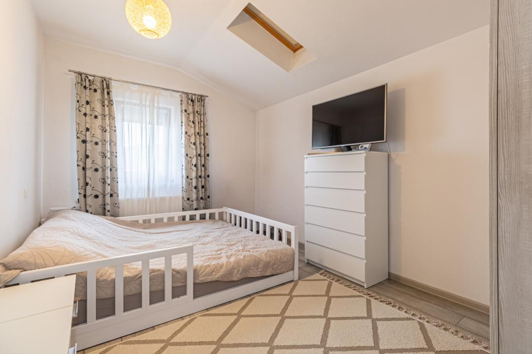 Apartament 3 camere, 74 mp utili, terasă, Sanpetru, Comision 0%