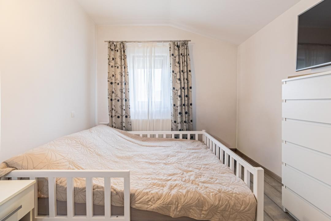 Apartament 3 camere, 74 mp utili, terasă, Sanpetru, Comision 0%