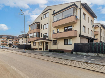 Apartament 3 camere, 74 mp utili, terasă, Sanpetru, Comision 0%