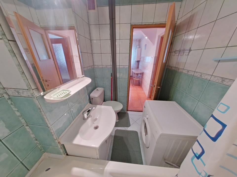 Garsoniera de vanzare !