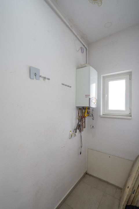 Spatiu comercial finisat 174mp vitrina Dna Stanca ideal showroom clinica