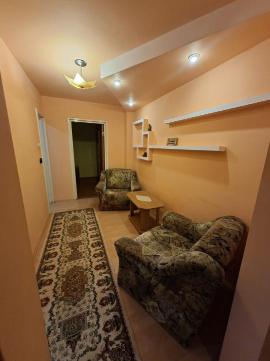 APARTAMENT DE INCHIRIAT 2 CAMERE STR MIHAI VITEAZUL