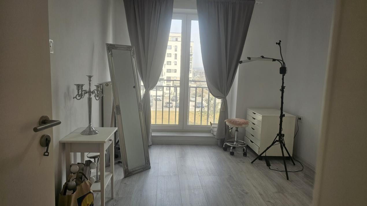 Studio nemobilat - pretabil birou sau locuință - Kasper Coresi