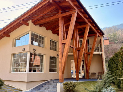 Pensiune de vanzare - Sugag Transalpina