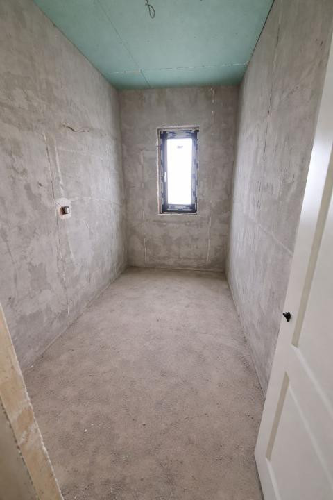 Casă De Vânzare, Zona Păun/Bucium