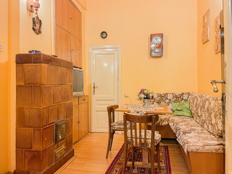 Proprietate deosebita, farmec si noblete - Strada Lunga 84
