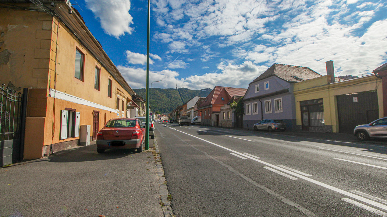 Proprietate deosebita, farmec si noblete - Strada Lunga 84