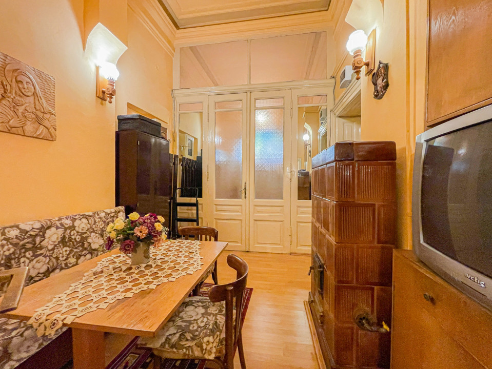 Proprietate deosebita, farmec si noblete - Strada Lunga 84