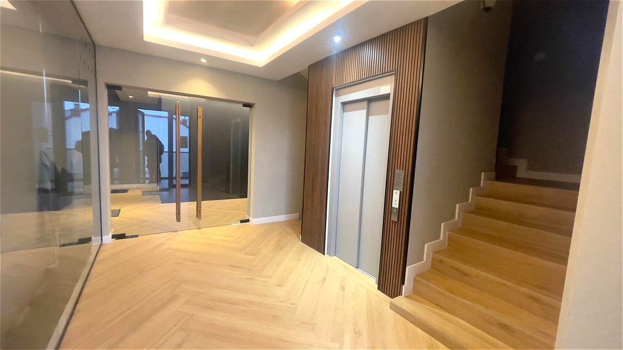 Apartament de Lux – Eleganță și Confort Premium