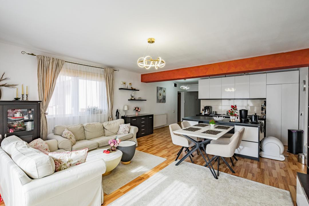 Apartament 3 camere - Etaj 1 - str. Lupeni - 94 mp total