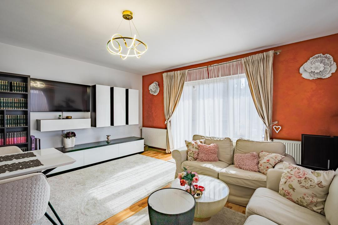 Apartament 3 camere - Etaj 1 - str. Lupeni - 94 mp total