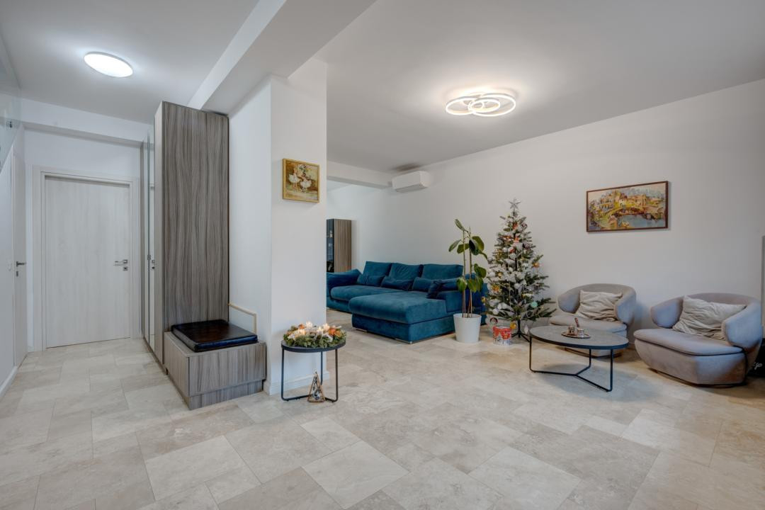 Vila Pipera in proximitate Porsche Nord-Campul Pipera - Pipera pod