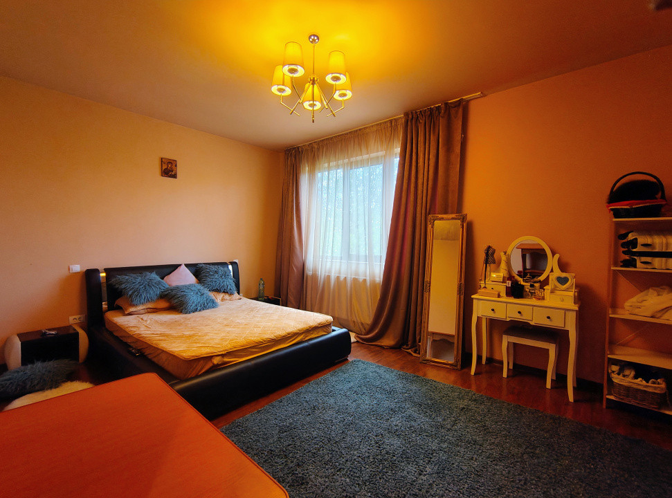 ✨Vila 8 camere, premium – Investiție versatilă, Brădești