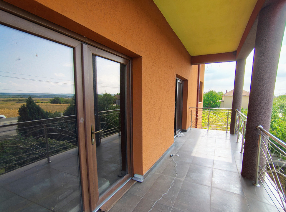 ✨Vila 8 camere, premium – Investiție versatilă, Brădești