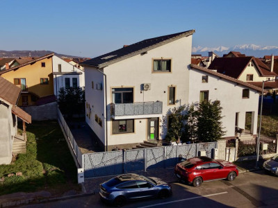 Casă în Sibiu 240 mp utili