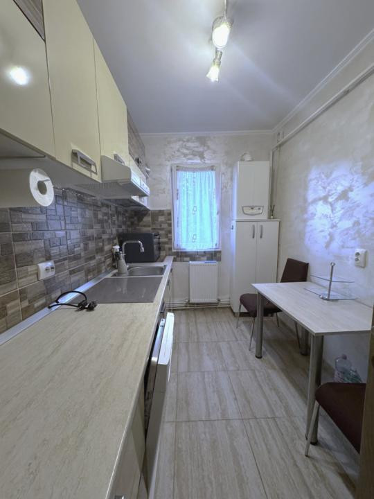 Apartament de inchiriat în zona Primăverii/Țutora!