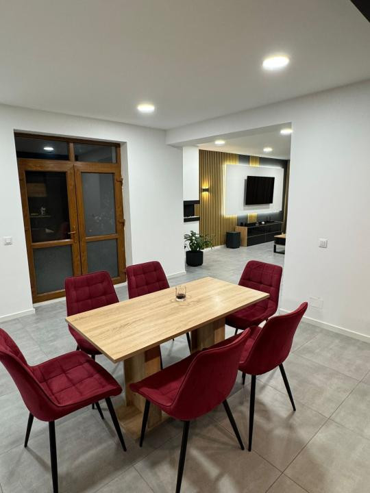 Duplex de Vânzare în Cârcea – Zona Metro | Modern și Spațios