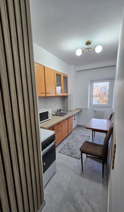 Inchiriere apartament, zona Rond Podu Ros,