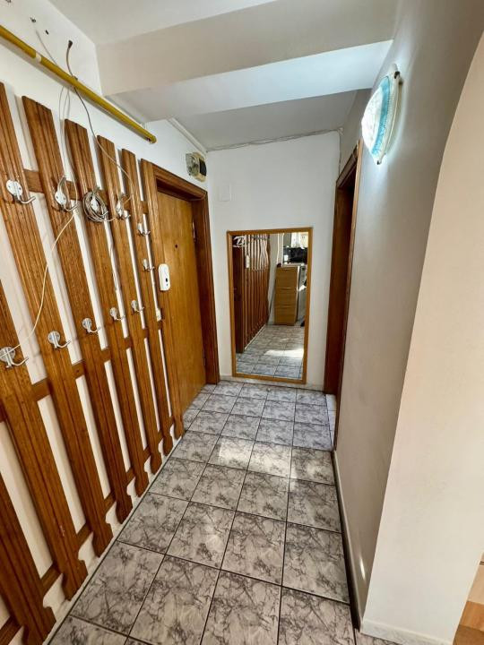 Apartament intim, cochet, pt investitii, zona Rond Podu Ros!
