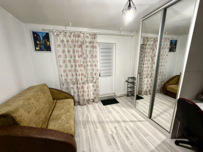 Cameră de închiriat, zona Bularga/Granit, doar 900 lei!