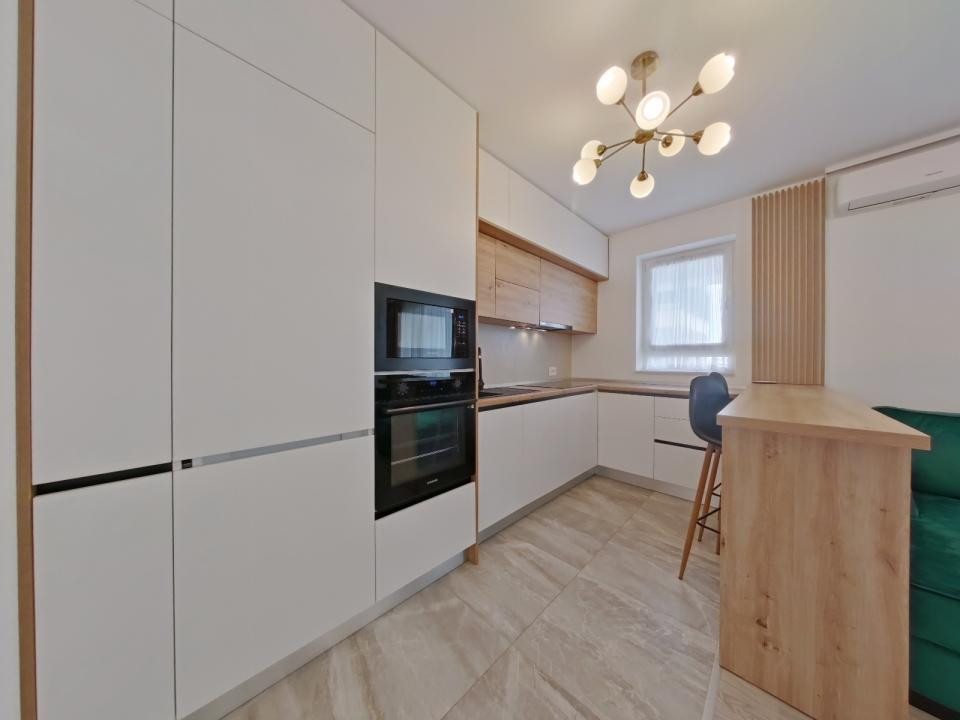 Închiriere studio mobilat și utilat, Zona Coresi Kasper