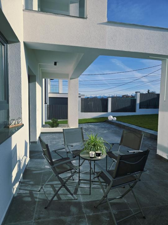 Casă individuală modernă P+E, 164 mp utili, teren 500 mp, Daia-10 min de Sibiu