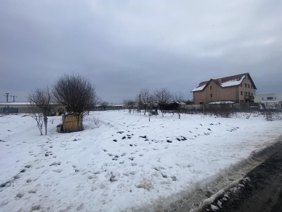 Teren de vanzare Sibiu 500 mp intravilan PUZ 20mp deschidere