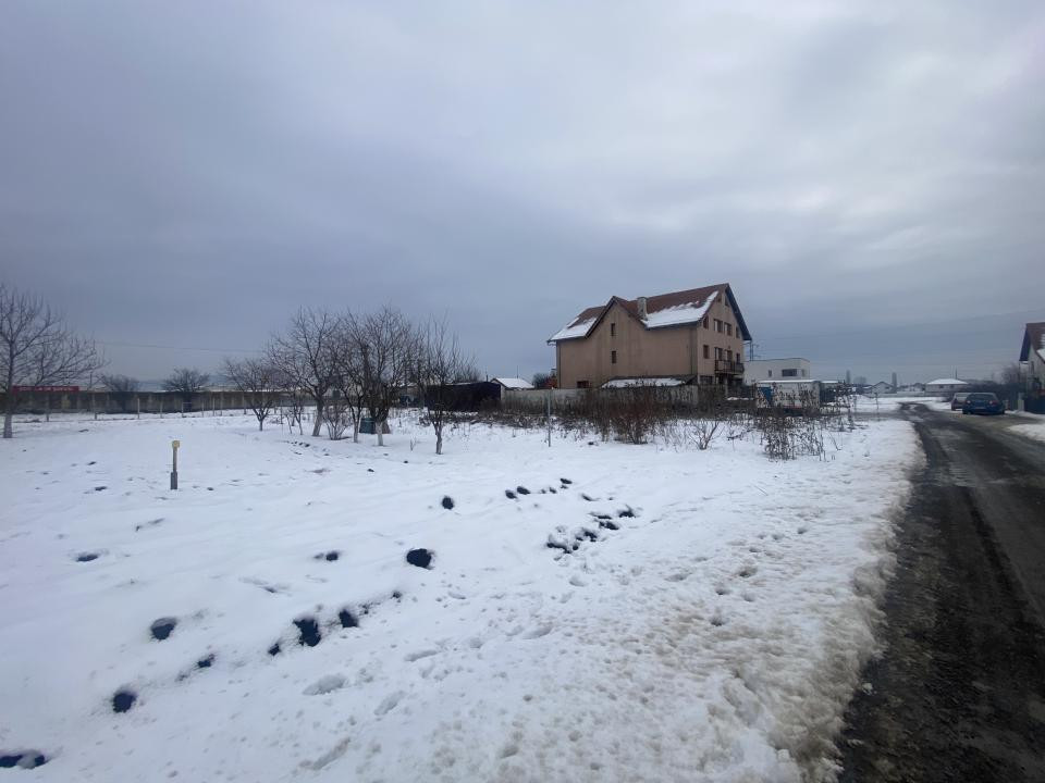 Teren de vanzare Sibiu 500 mp intravilan PUZ 20mp deschidere