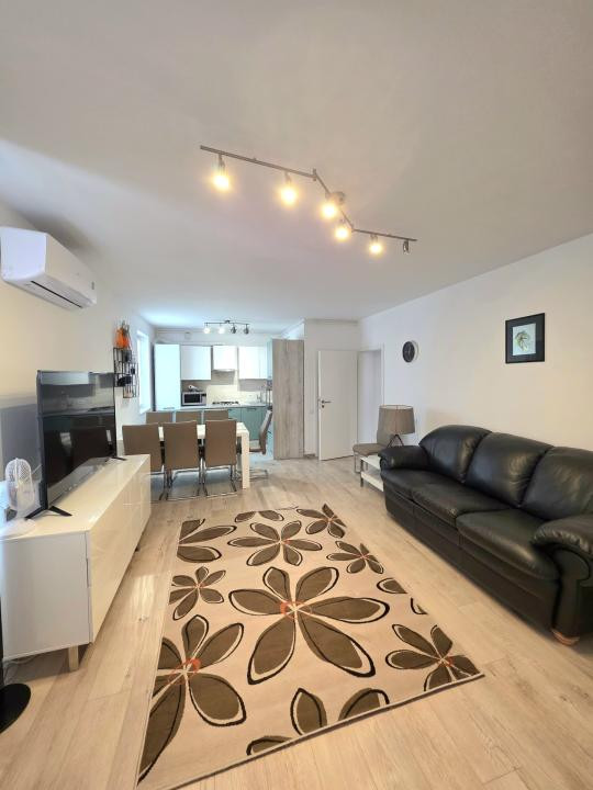 ​3 Camere de închiriat cu vedere spre TÂMPA