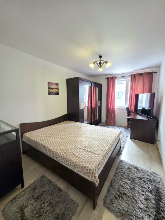 ​3 Camere de închiriat cu vedere spre TÂMPA