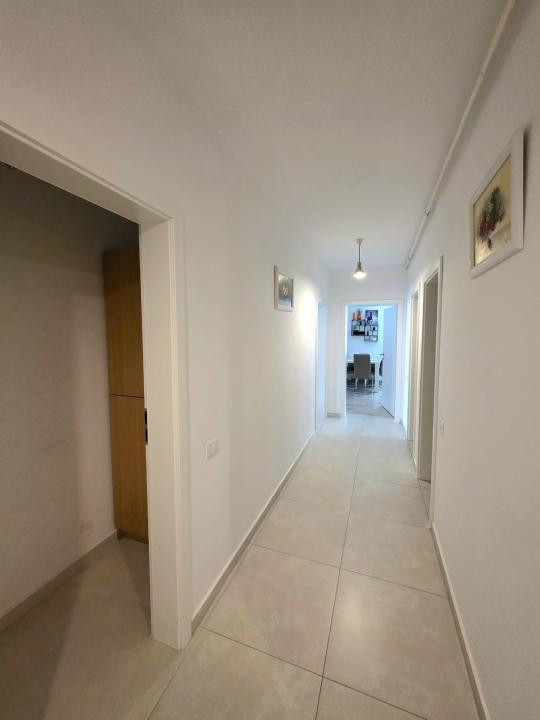 ​3 Camere de închiriat cu vedere spre TÂMPA