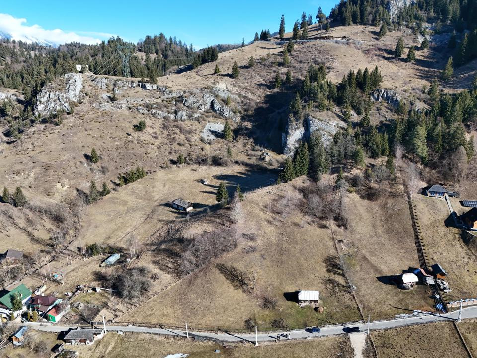 TEREN INTRAVILAN DE VANZARE- Comision 0%