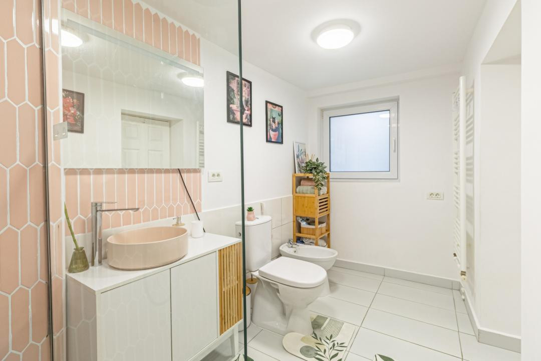 Casă cochetă de închiriat în Schei , Comision 0%