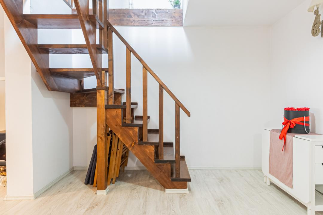 Casă cochetă de închiriat în Schei , Comision 0%