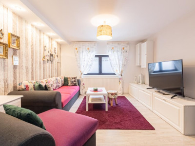 Casă cochetă de închiriat în Schei , Comision 0%