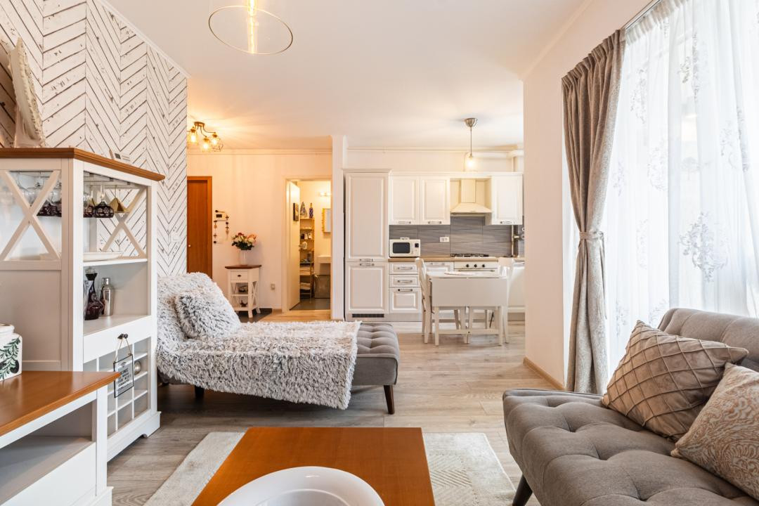 Apartament Premium 2 Camere| Coresi Kasper| Parcare + Boxă | Pietonala Tractorul