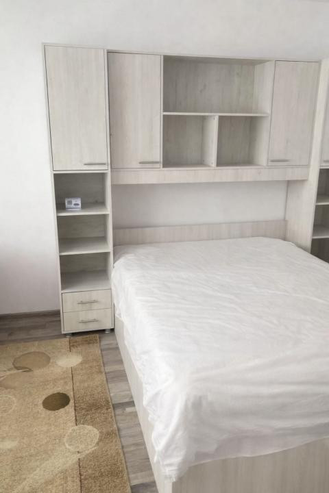Apartament in Cantemir, spate Liceu,  cu 2 camere, renovat complet!