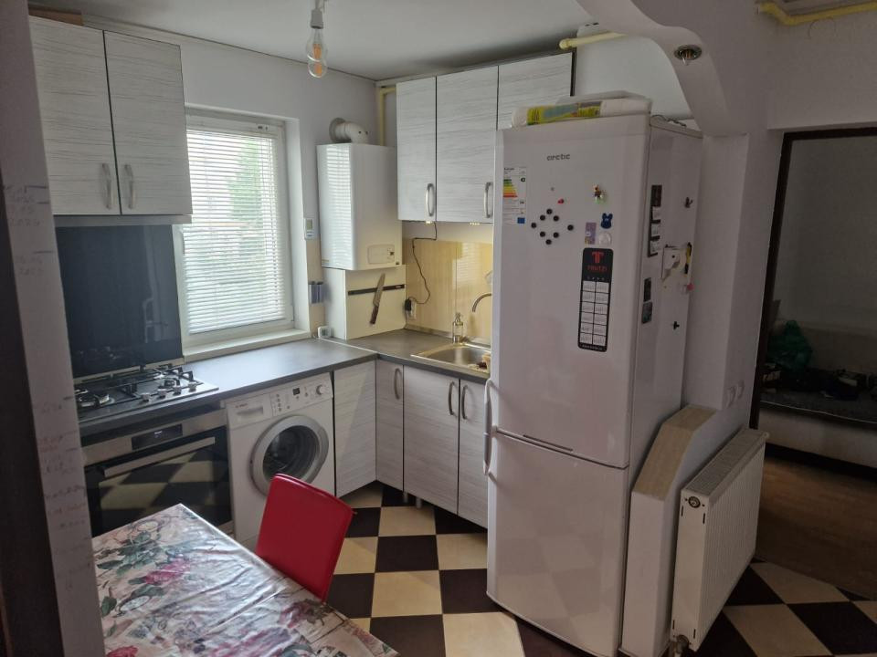 Apartament 3 camere mobilat si utilat Cisnadie 