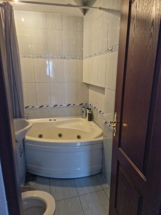 Apartament decomandat 3 camere Cisnadie 