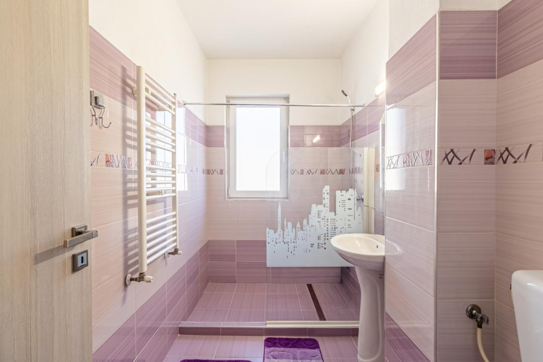 Apartament 3 camere cu etaj interior SubCetate Sanpetru 