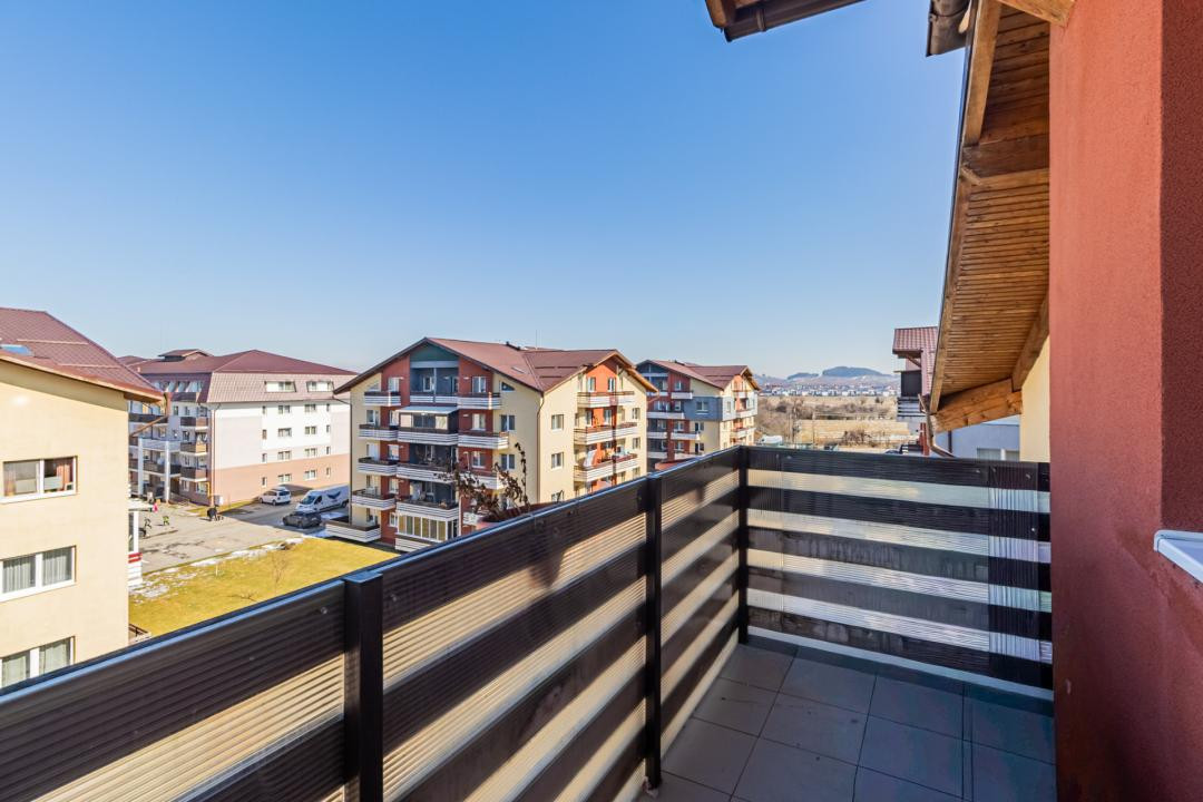 Apartament 3 camere cu etaj interior SubCetate Sanpetru 