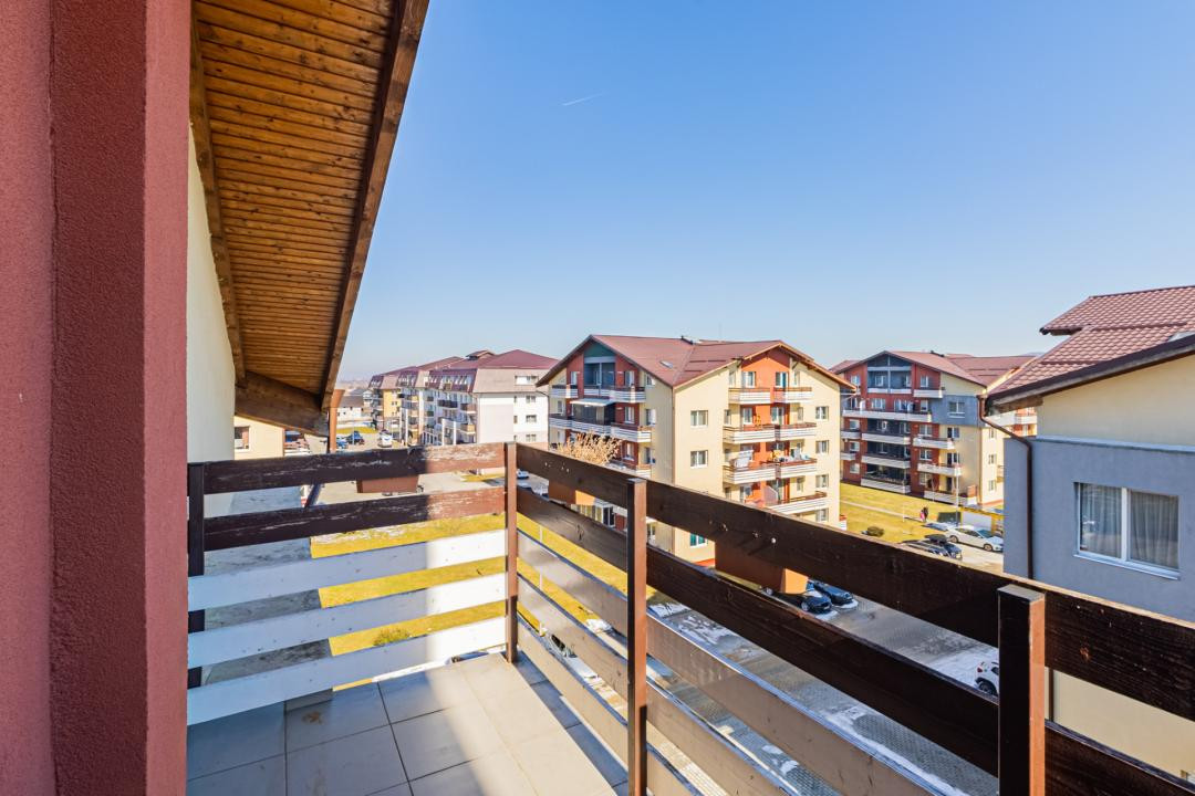 Apartament 3 camere cu etaj interior SubCetate Sanpetru 