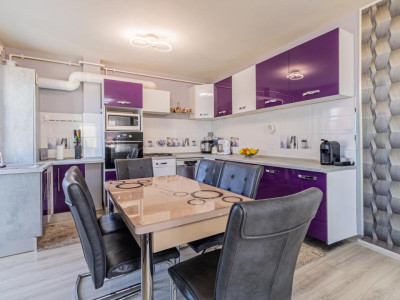  3 camere Sânpetru | 92mp | Scară interioară + Parcare