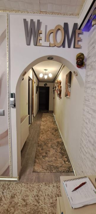 Apartament tip mansarda ,  decomandat , pe 2 niveluri , 92 mp utili