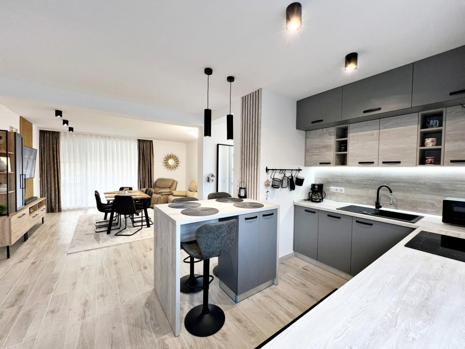 Casa nouă 4 cam. modernă, mobilată și utilată, curte. 10 min. de Sibiu 