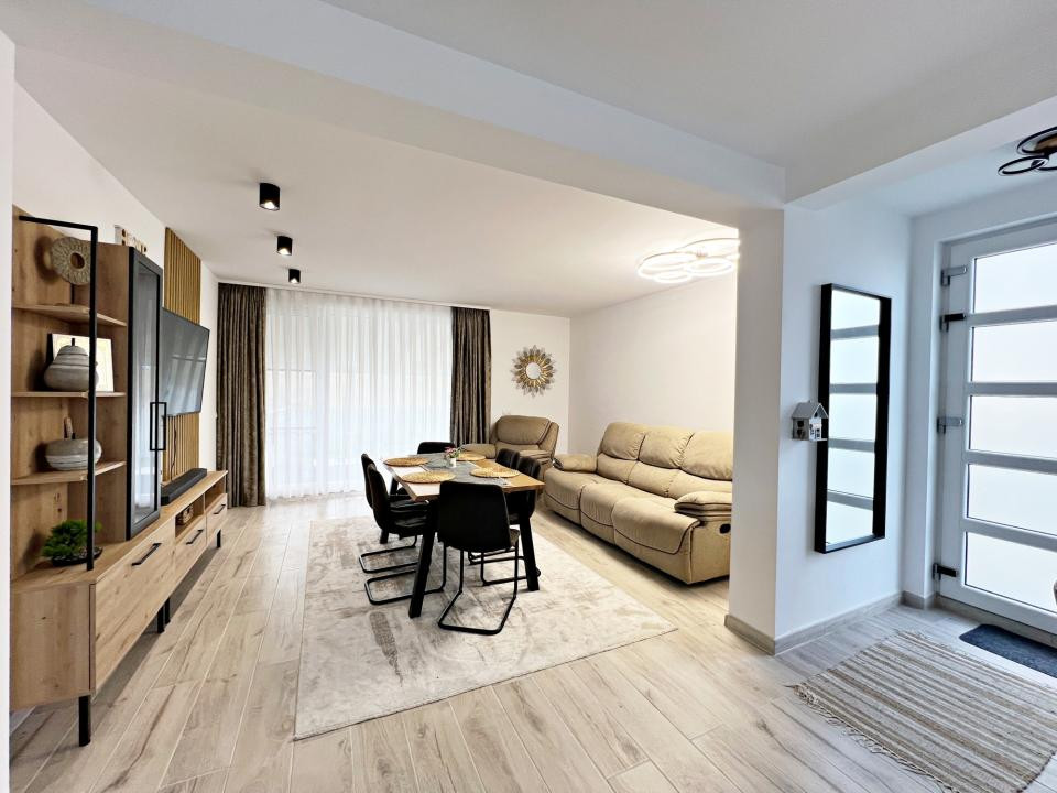 Casa nouă 4 cam. modernă, mobilată și utilată, curte. 10 min. de Sibiu 