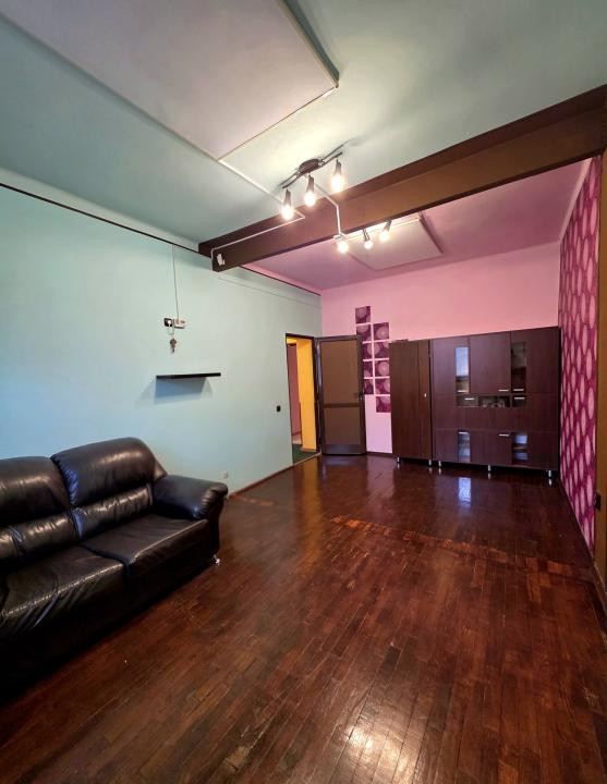 Apartament 2 camere | Calea Bucuresti | Loc de parcare