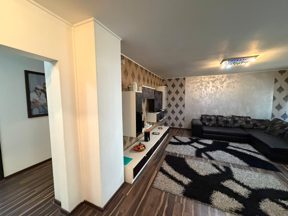 Apartament Decomandat 4 Camere/96mp- Etaj 2-George Enescu