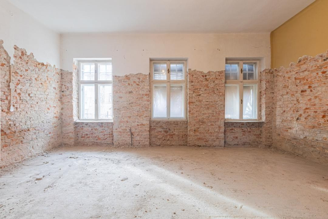 Proiect de restaurare lângă Cetatea Prejmer,  casă și teren de 5.458 mp