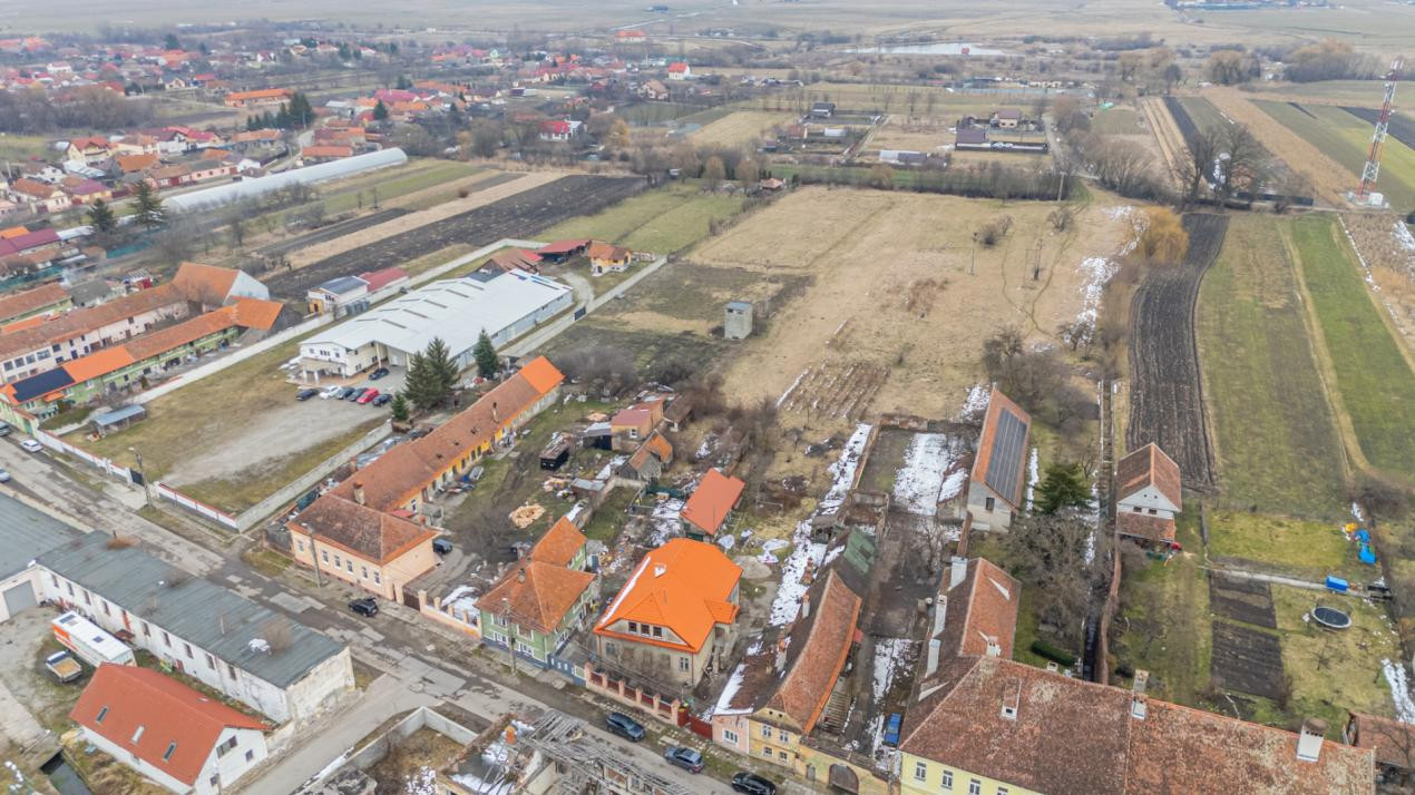 Proiect de restaurare lângă Cetatea Prejmer,  casă și teren de 5.458 mp